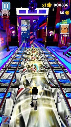 地铁跑酷奥特之城中文版2