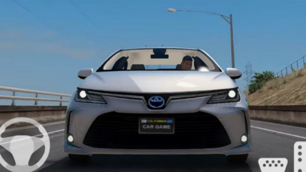 丰田汽车花冠驾驶