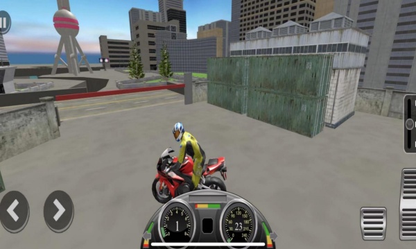 碰撞火花摩托英雄1