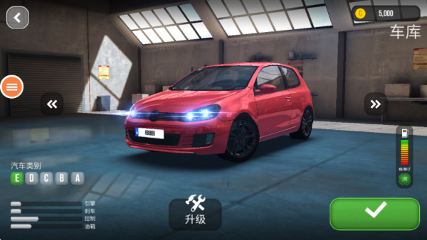 巨型坡道赛车特技