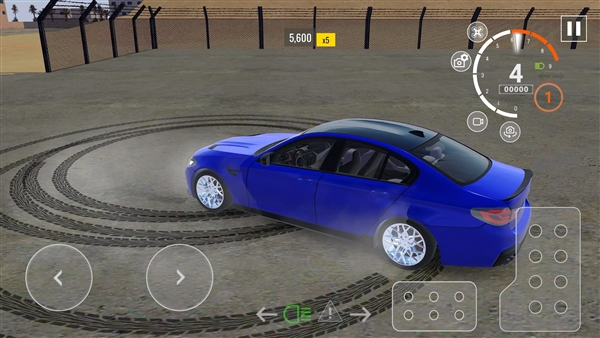 驾驶世界高速狂飙无限金币版4